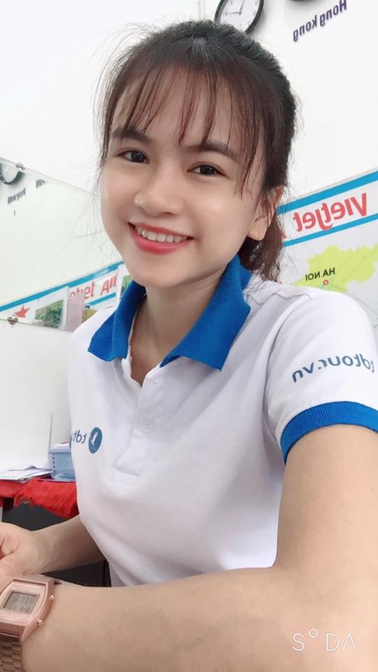 Gái Xinh Mặc Váy Xếp Ly Ngắn Nhảy Những Lợi Ích, Rủi Ro Và Bài Học Xã Hội Đằng Sau Hiện Tượng Phổ Biến